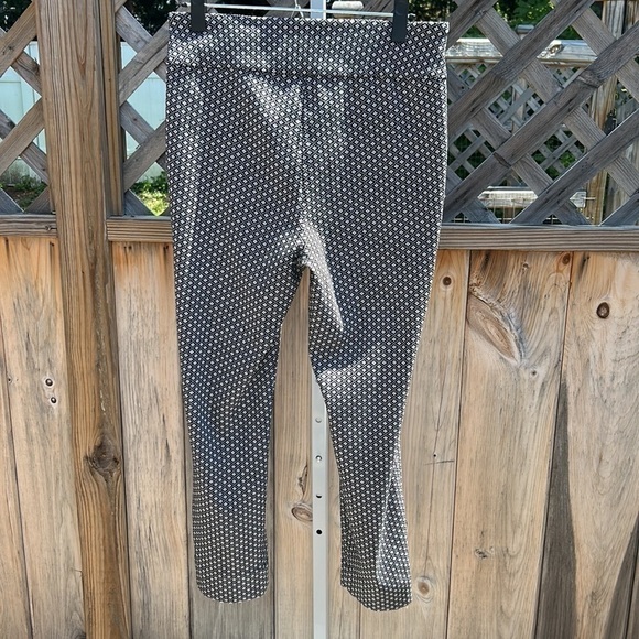 Roz & Ali Patterned Pants Size 12 - Picture 5 of 6